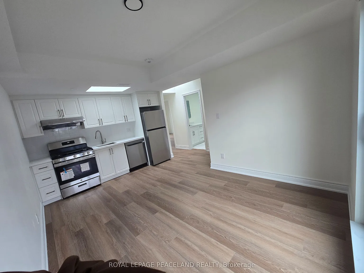 558 Spadina Cres photo 1