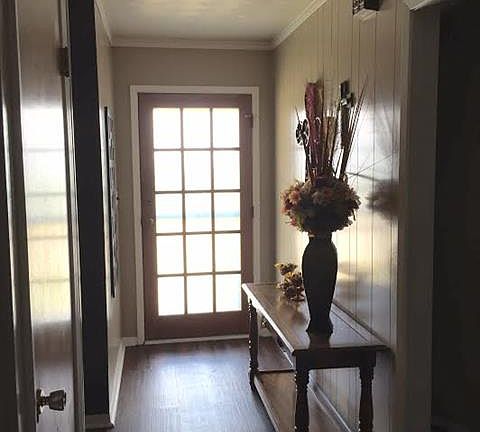 2nd image of 503 Hillside Dr