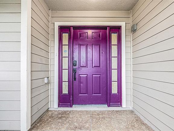 3rd image of 2705 WILLOW GLEN CIRCLE
