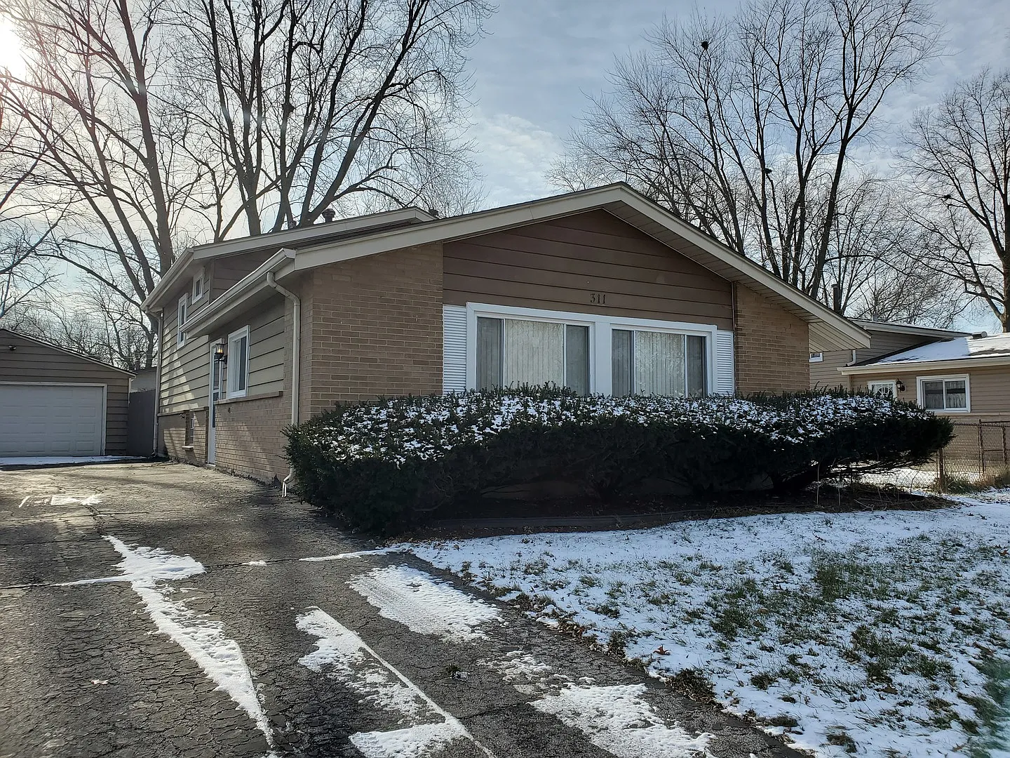 311 Herndon St photo 1