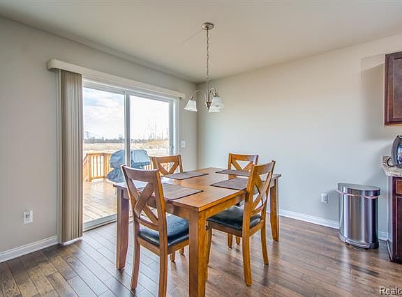 5th image of 9080 Rock Harbor Dr