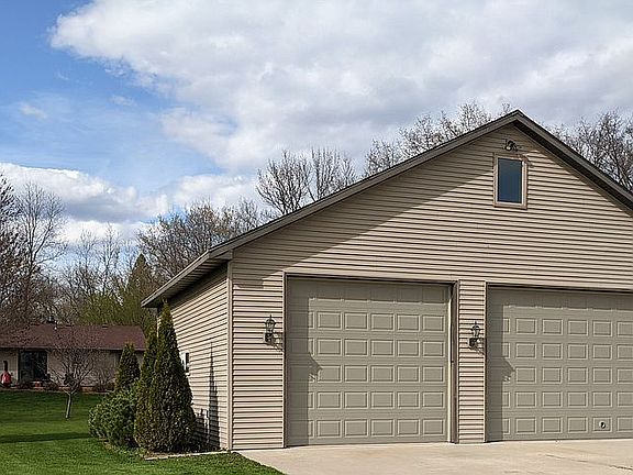 Front of workshop/garage