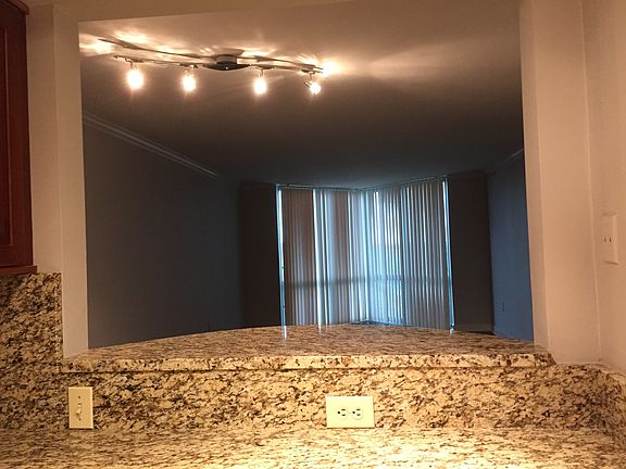 Bar in Kitchen/Dining area