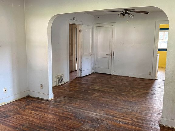 4th image of 1020 14th St