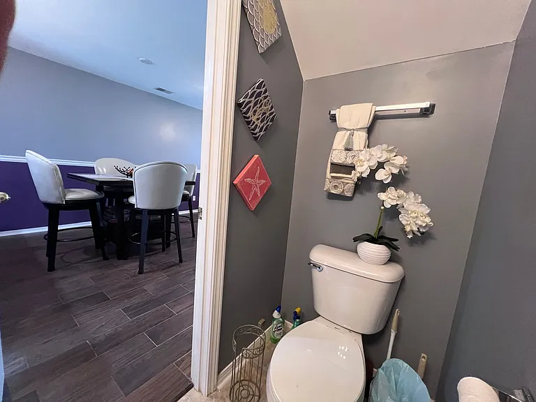 65 Fairgreen St — Photo 10