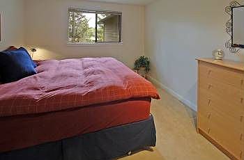 3rd image of 14116 NE 181st Pl Unit L302
