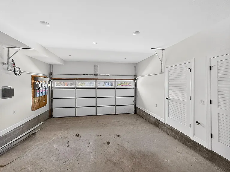 266 Hunterdon St #3 — Photo 46