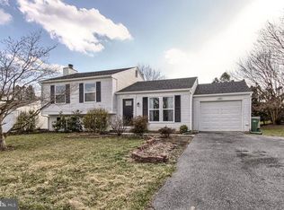 1513 Dogwood Dr, Harrisburg, PA 17110