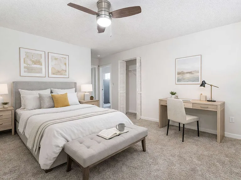 Sugar Creek Apartments — Photo 10