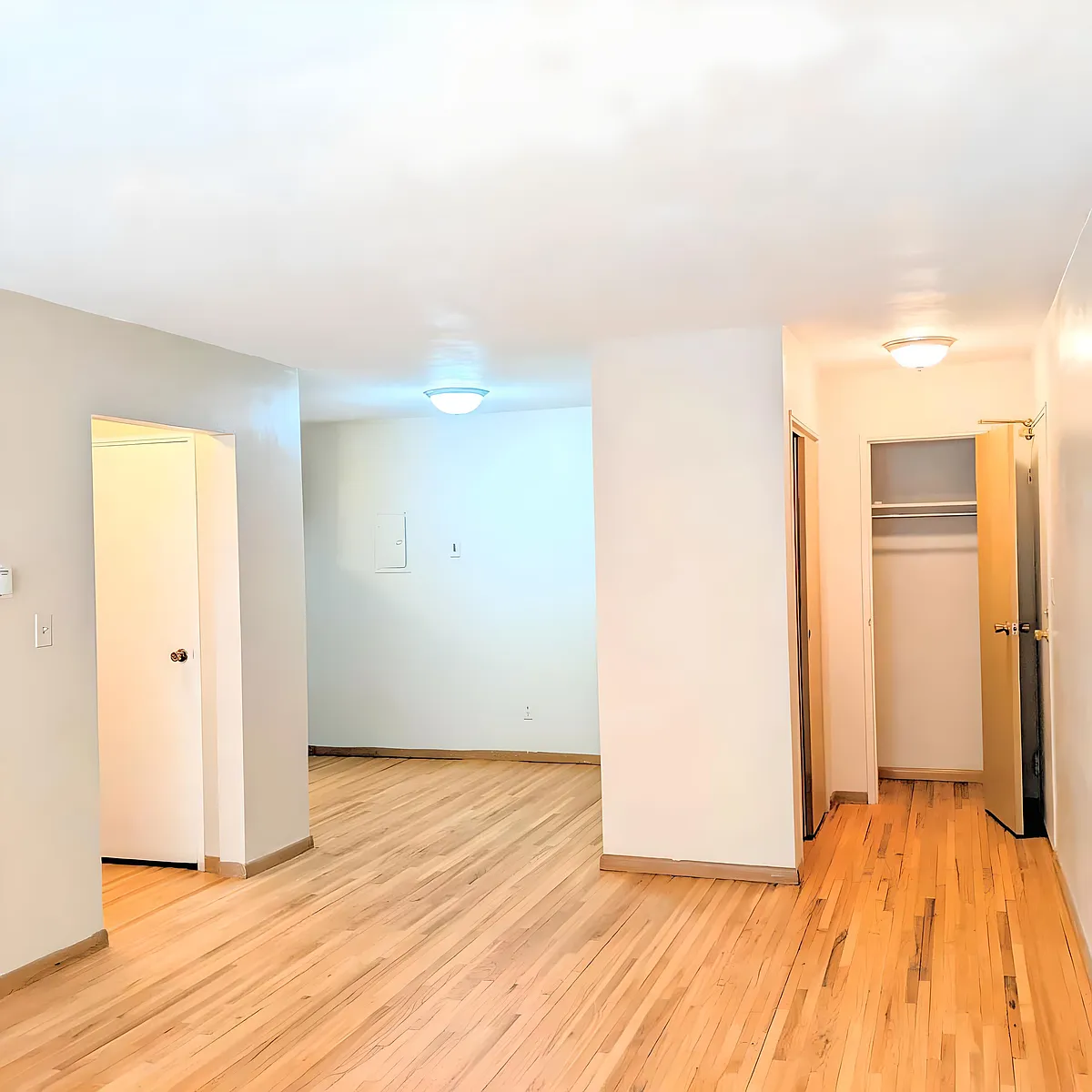 Building Photo - 1269 Cook Ave E #106