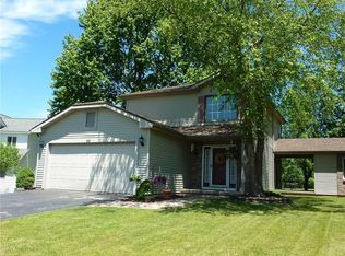 52 Edendery Cir, Fairport, NY 14450