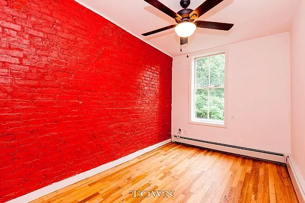 Rented by Compass | media 18