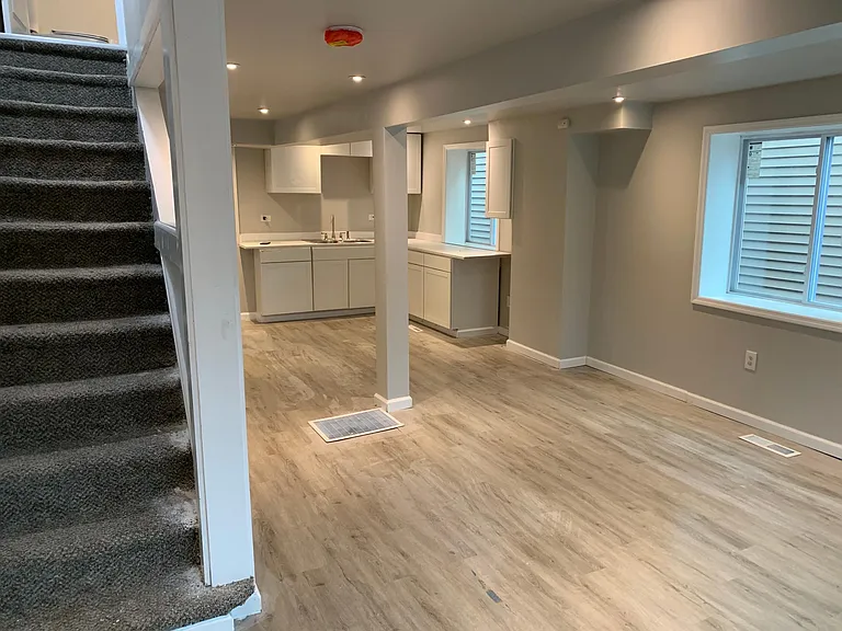 65 Dale St — Photo 13