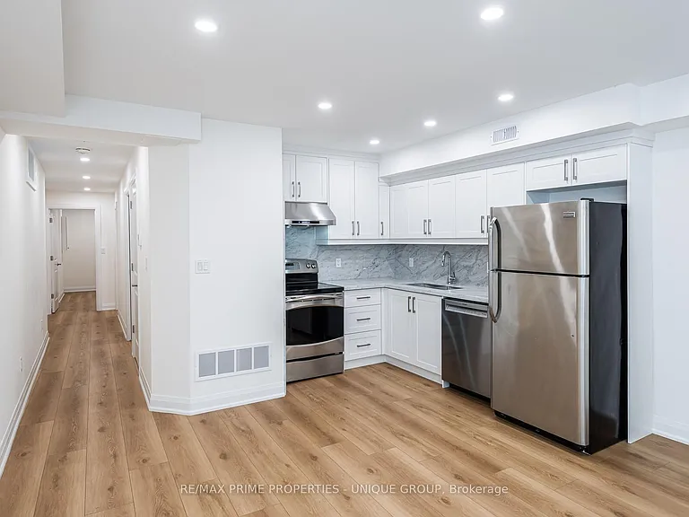 45 Astoria Ave #3 — Photo 5