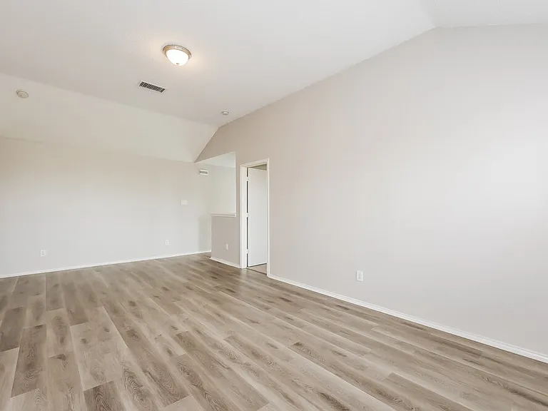2628 Loch Wood Dr — Photo 5