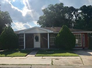 2504 Flamingo Dr, Saint Bernard, LA 70085