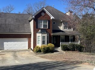 227 Peachtree Glen Dr, Ellenwood, GA 30294