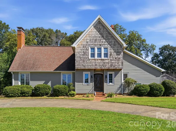 1351 E Marion St, Shelby, NC 28150