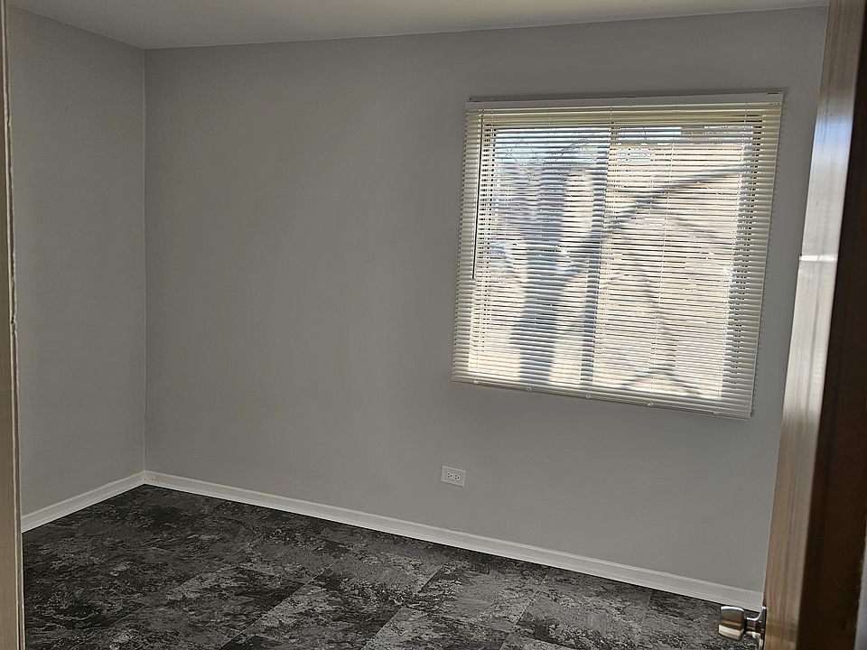 1st image of 4151 Williamsburg Ct APT 102