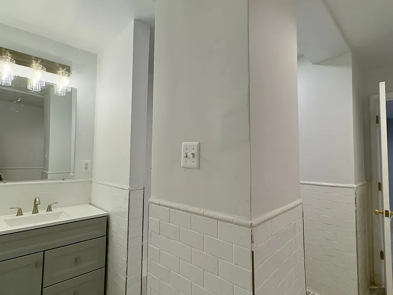 10 E Mulberry St — Photo 7