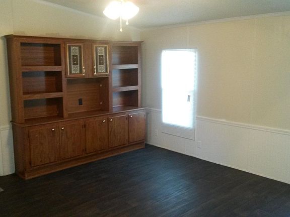 3rd image of 501 N Taylor St Trlr 130