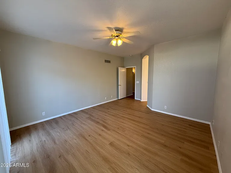 1253 N Spire Ct — Photo 12