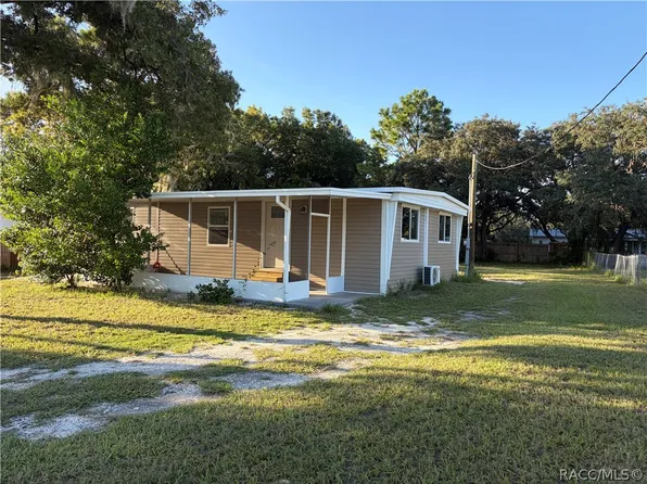 7311 W Brady Ln, Homosassa, FL 34446
