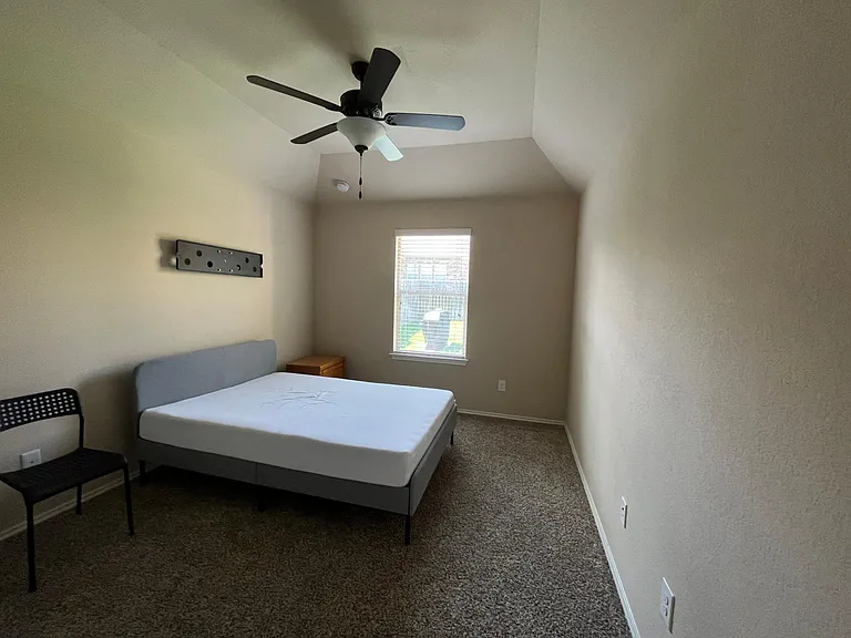 1708 Hidden Springs Path — Photo 9
