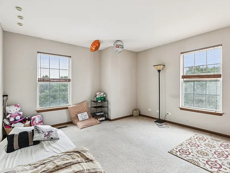 515 Declaration Ln — Photo 23
