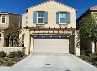 2383 Vineyard St, Upland, CA 91786
