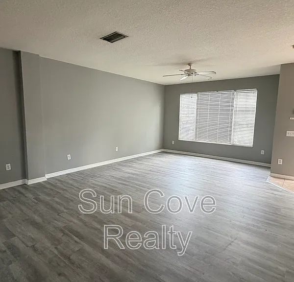 11022 Black Swan Ct — Photo 5