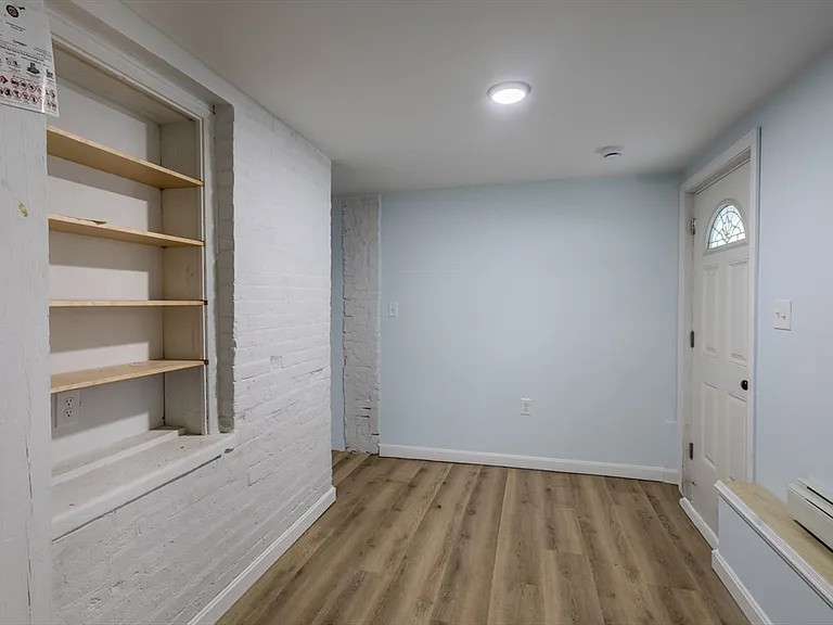 53 Berkley St #B — Photo 3