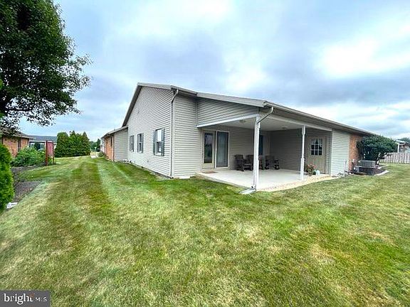 5th image of 64 Homestead Dr