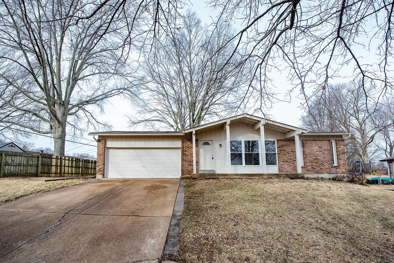2751 Creekmont Ln photo 1