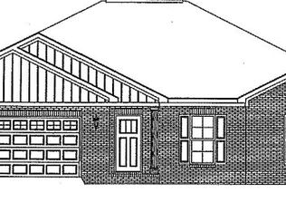 105 Hattiesburg Ct, Dothan, AL 36301