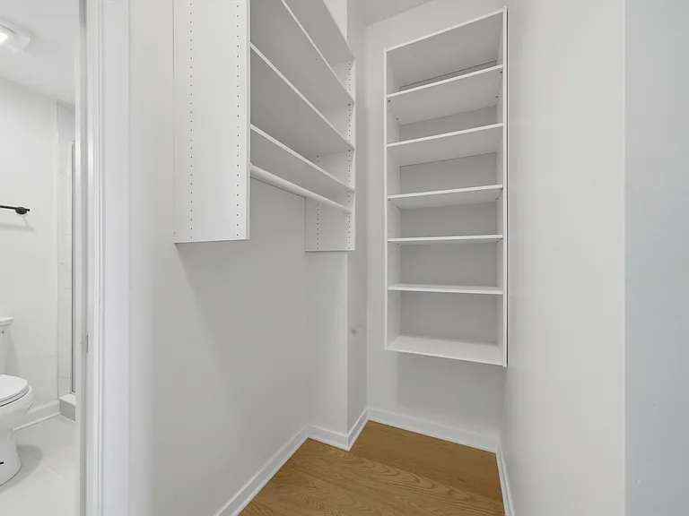 1155 W Madison St #507 — Photo 29