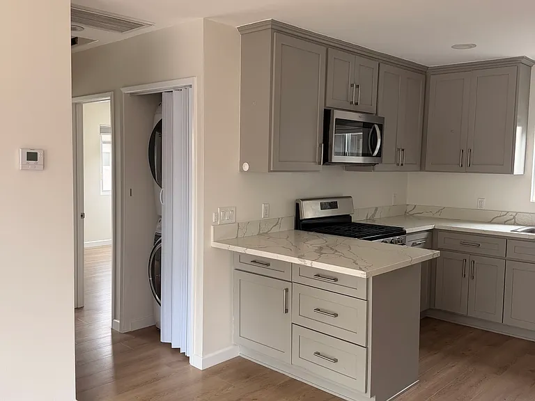 12405 Havelock Ave #1 — Photo 9