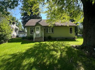 105 S Tedin Ave, Rosholt, SD 57260