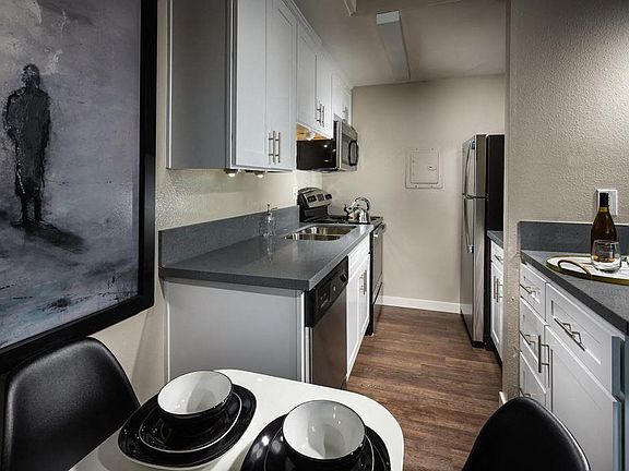 2nd image of 740 S Western Ave #2-116