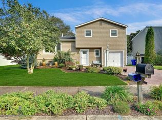 312 Emberly Rd, Brick, NJ 08723