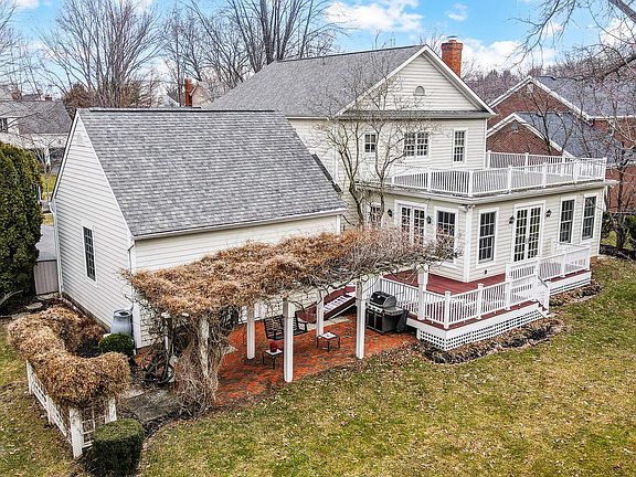 2nd image of 5939 Upper Bremo Ln