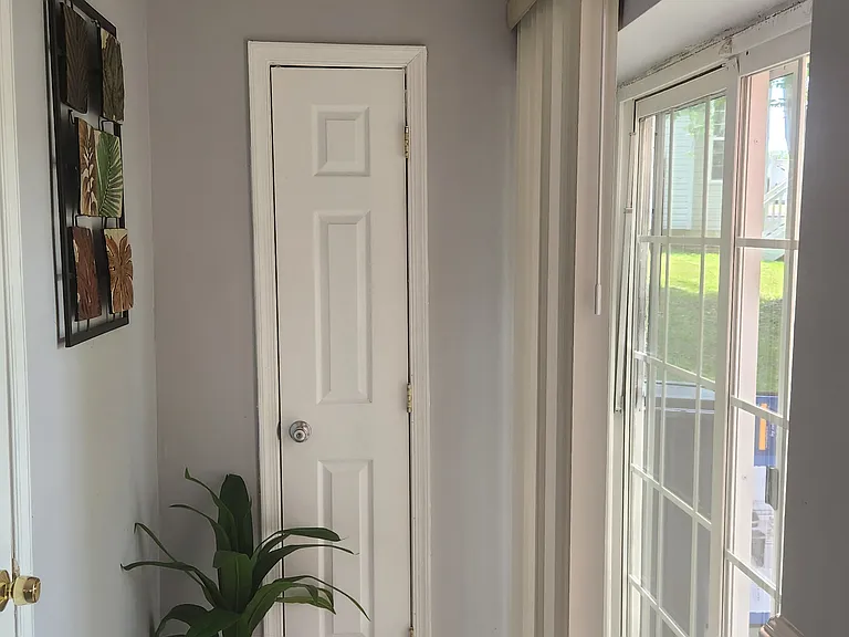 7005 Shagbark Ct — Photo 3