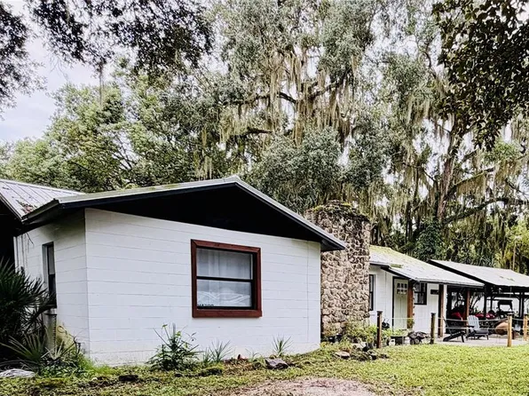 525 OLD DIXIE LANE, OAK HILL, FL 32759