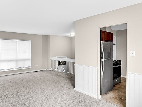 4th image of 22243 Karlov Ave