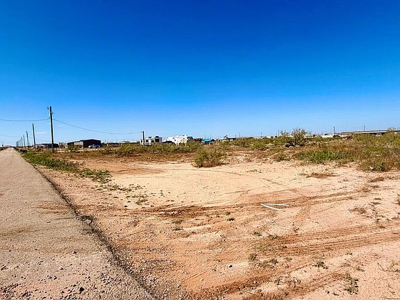 5th image of Crockett Ave