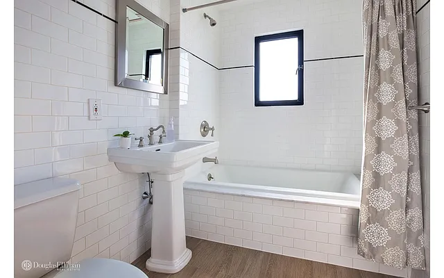 Sold by Douglas Elliman | media 18