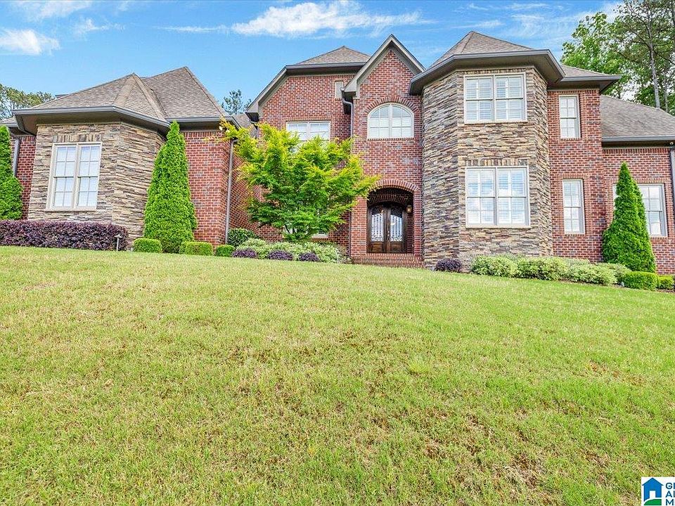 4281 Glasscott Xing, Hoover, AL 35226 MLS 21386342 Zillow