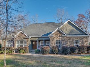 2079 Golf Course Rd, Columbus, NC 28722