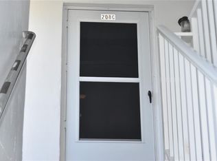 4746 Azalea Dr APT 208C, New Pt Richey, FL 34652