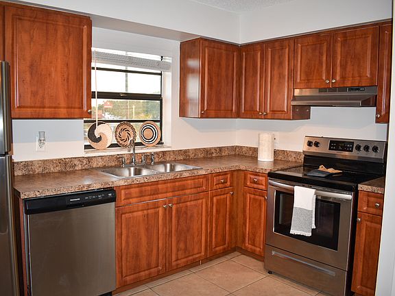 5th image of 5107 S Clarice Ct APT C